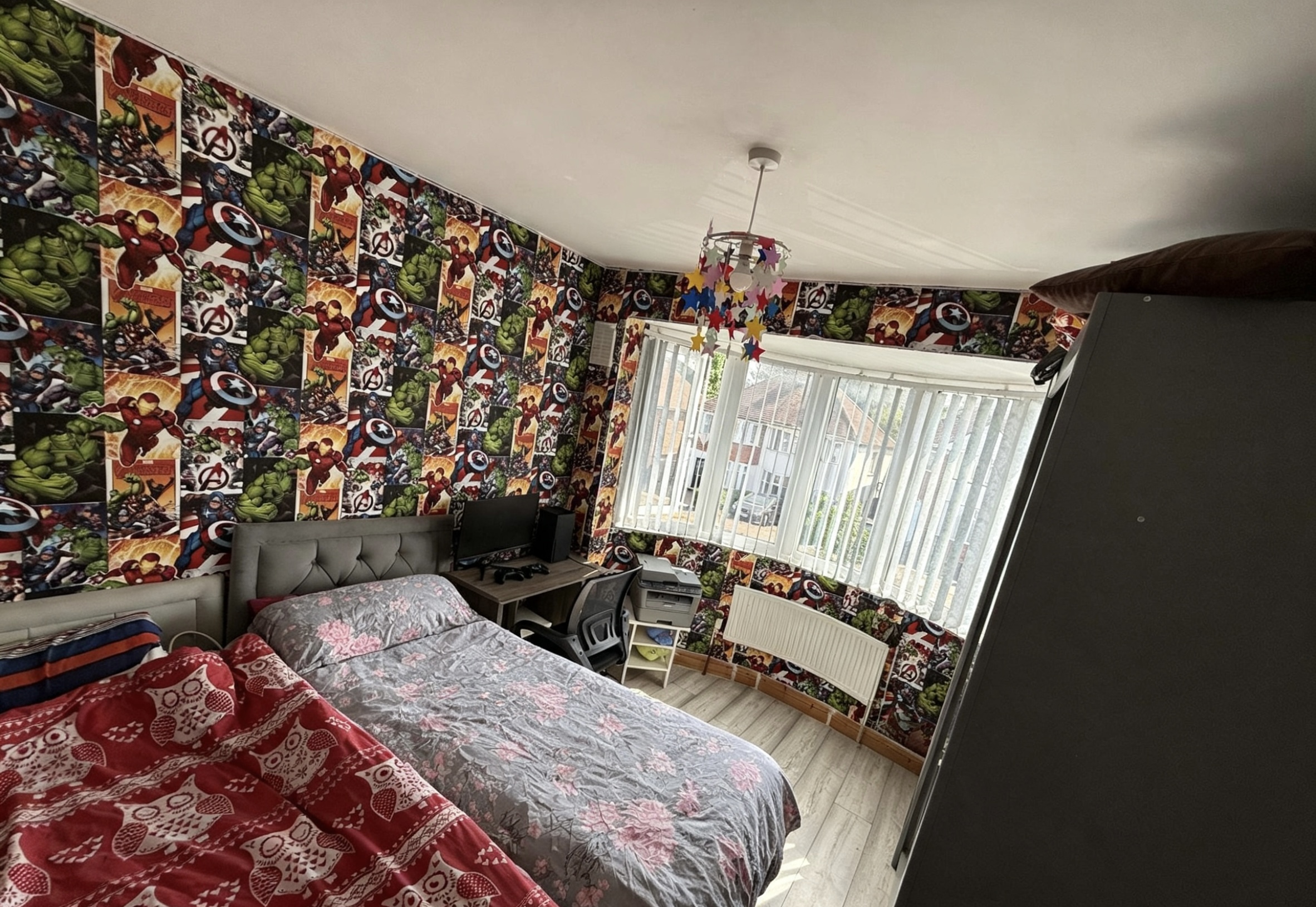 For sale: 6 Bed, 3 bath, 2 reception